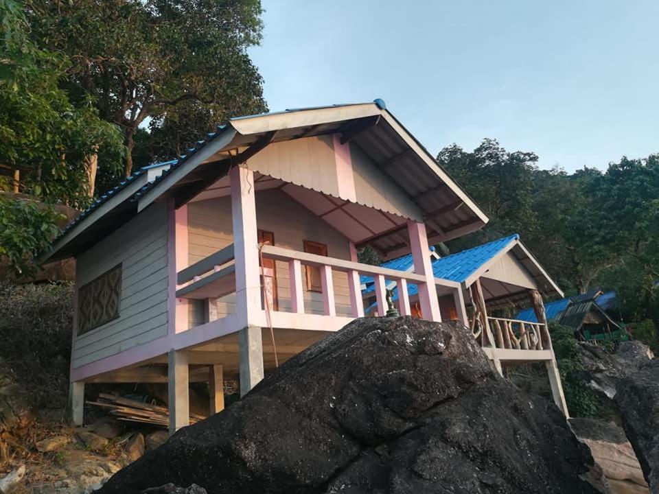 Lae Tawan Bungalow コー・チャン・ラノーン エクステリア 写真
